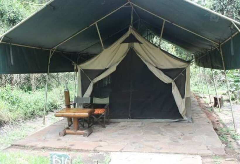 هتل Siana Springs Tented Camp