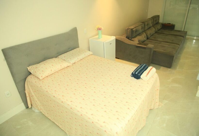 Отель Valentina 24 Horas