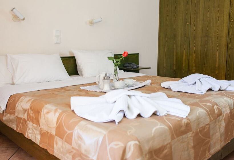 호텔 Villa Cariatis