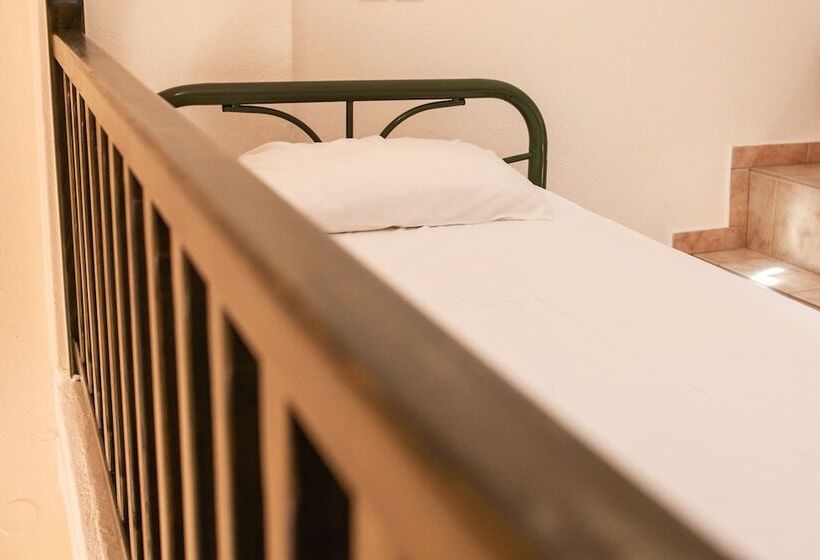 호텔 Villa Cariatis