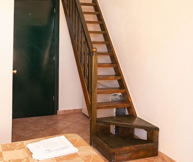 호텔 Villa Cariatis