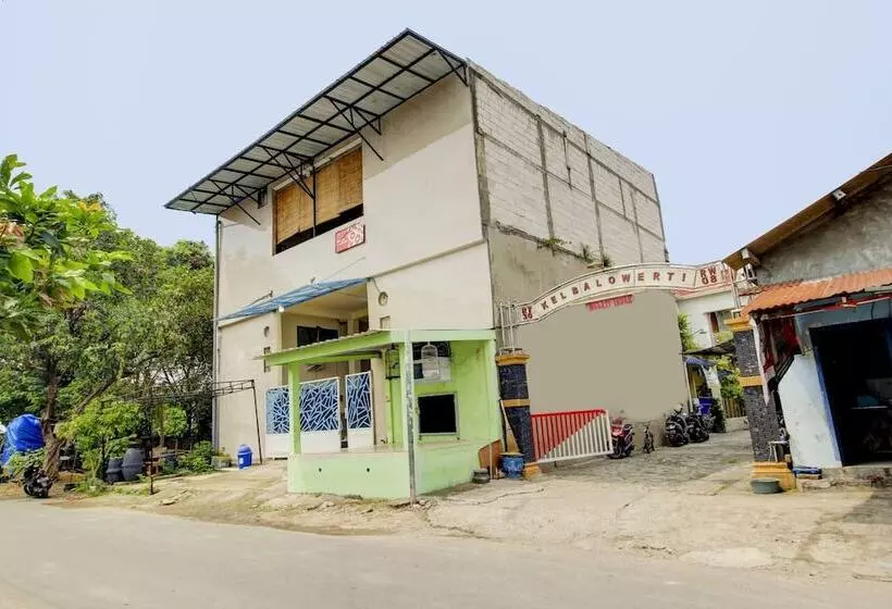 Hotelli Zeevanna Guest House Syariah By Oyo