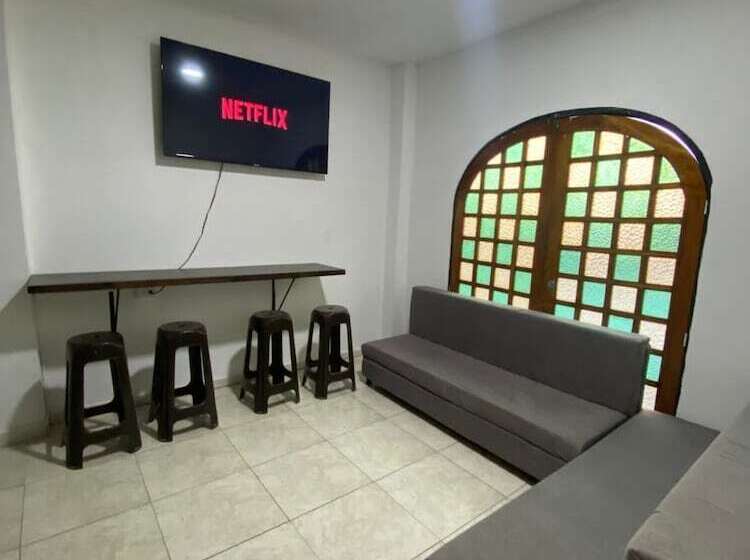 Mahalo Hostel Boutique