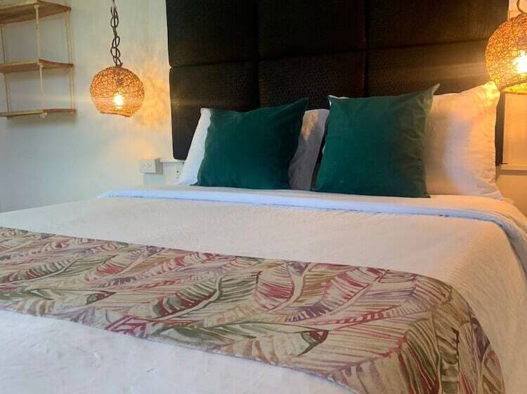 Mahalo Hostel Boutique