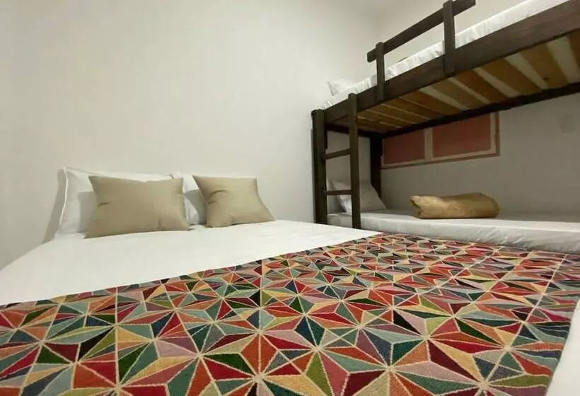 Mahalo Hostel Boutique