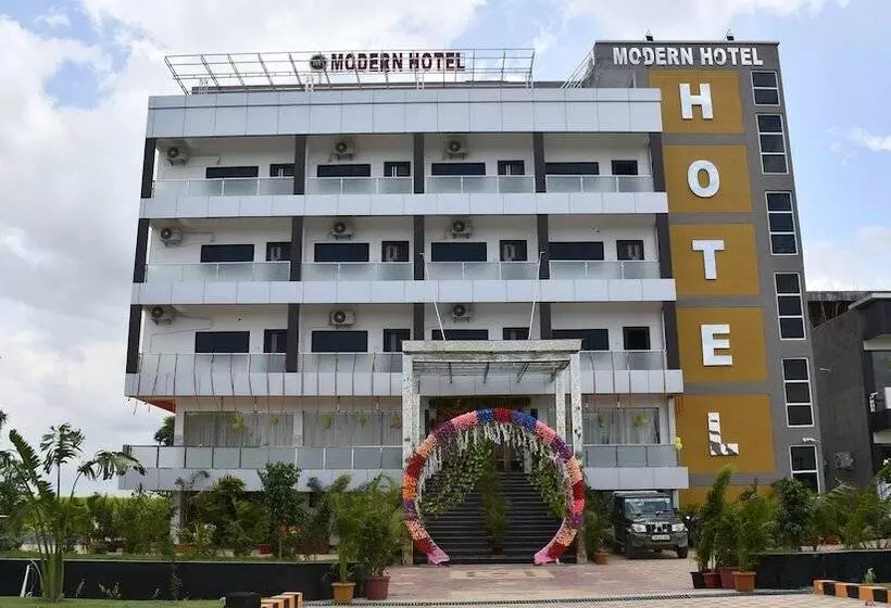 Modern Hotel And Restaurant