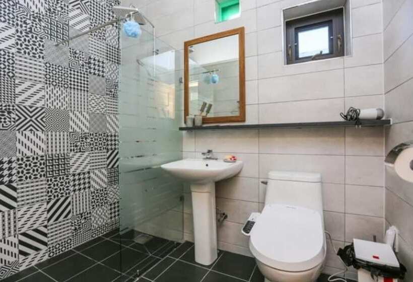 Muju Dada Pension [built In 2016]