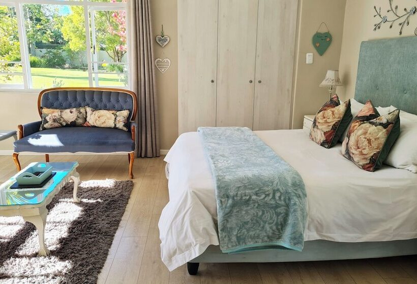 Пансион Cherry Berry Lodge