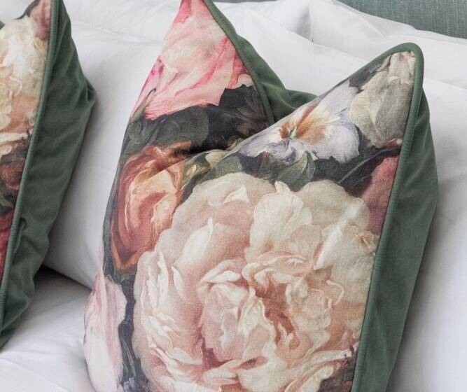 Пансион Cherry Berry Lodge