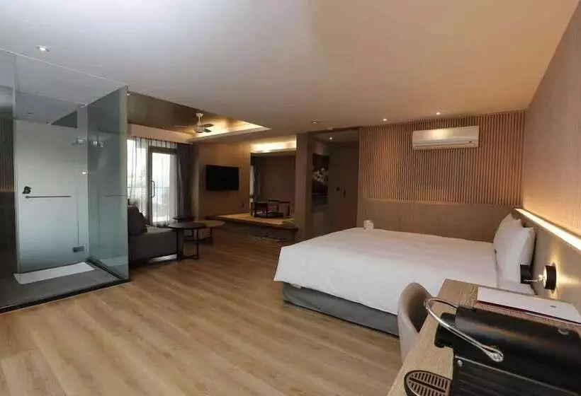 پانسیون Day Plus Sun Moon Lake