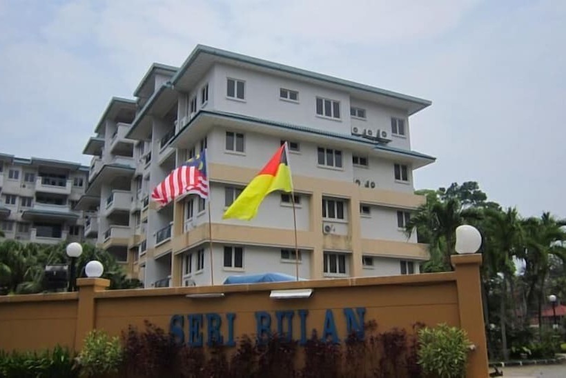 Seri Bulan Condominium