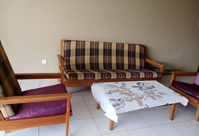 Seri Bulan Condominium