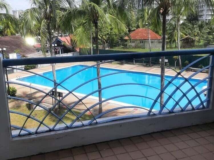 Seri Bulan Condominium