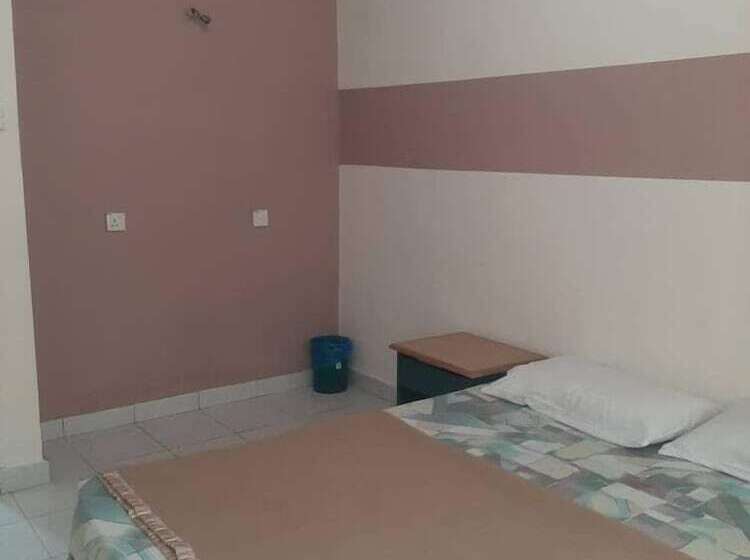 Seri Bulan Condominium