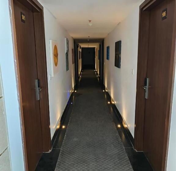 هتل Aurelia Grand Lucknow Couple Friendly