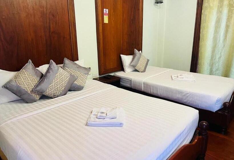 هتل Pumalin Villa