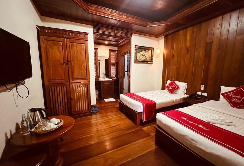 هتل Pumalin Villa