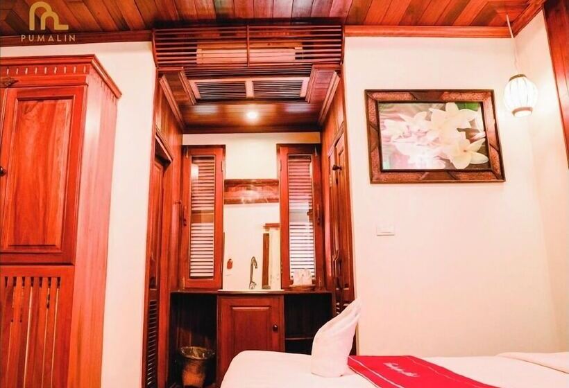 هتل Pumalin Villa