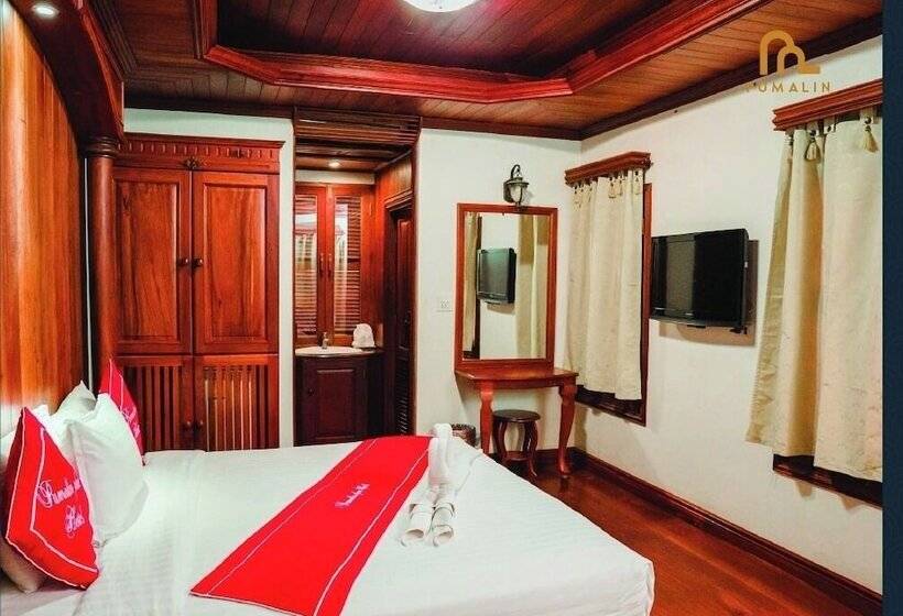 هتل Pumalin Villa