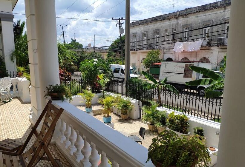 پانسیون Viva La Vida Hotel Boutique