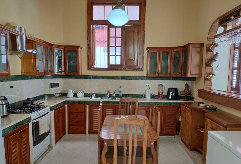 پانسیون Viva La Vida Hotel Boutique