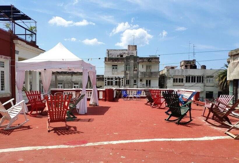 پانسیون Viva La Vida Hotel Boutique