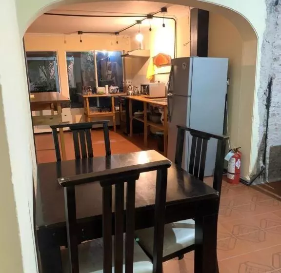 ペンション Lao Hostel