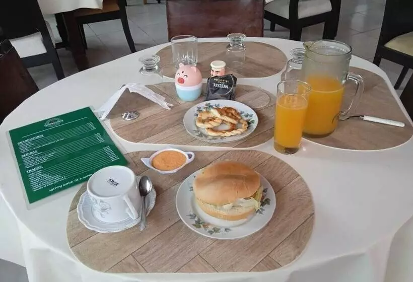 ホテル Amazon Lodge Varillal