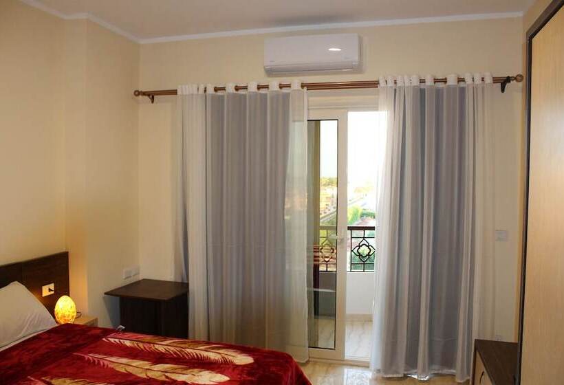 هتل Andalusia Blue Beach