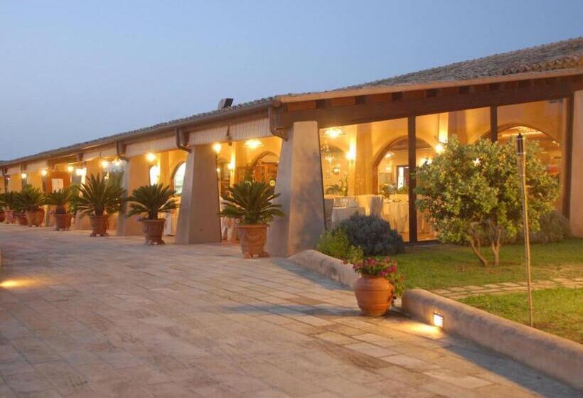 هتل Il Borghetto Beach Club Resort