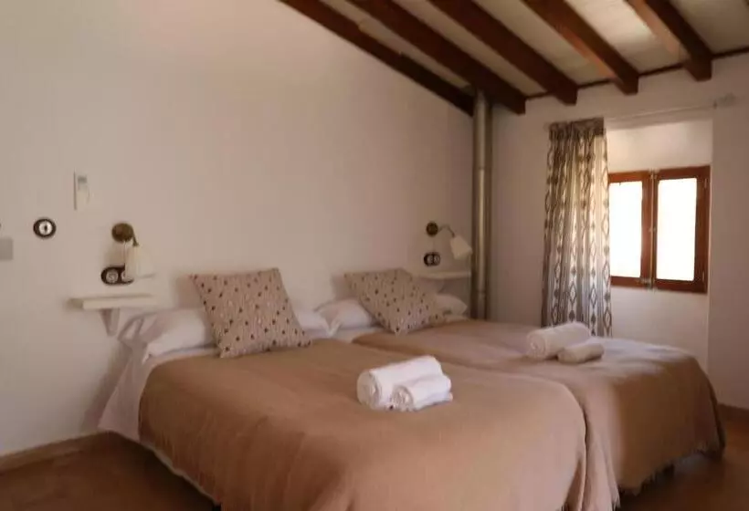 Hotel Can Pera Accommodation   Ti