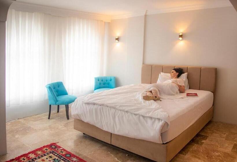 בית מלון כפרי Hydros Cave Suit