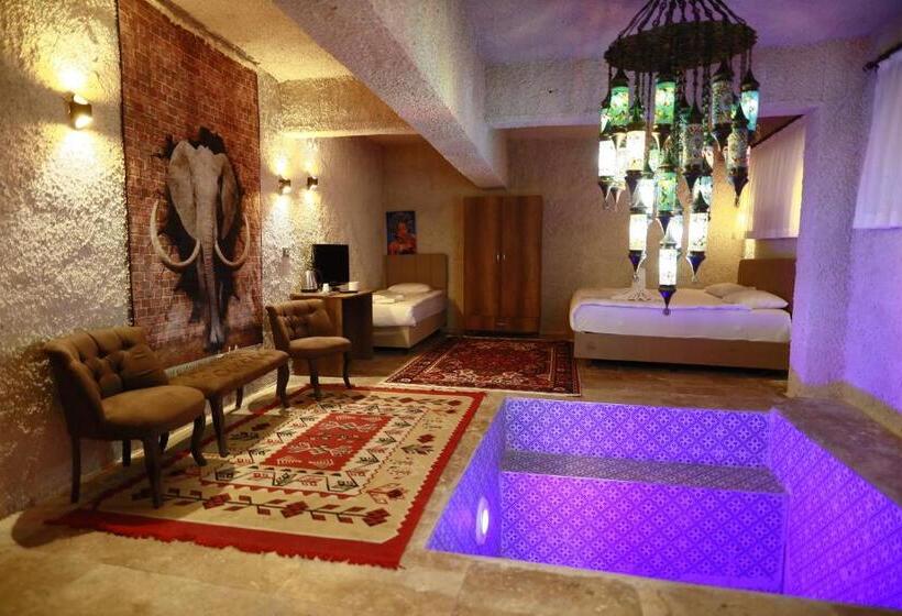 בית מלון כפרי Hydros Cave Suit