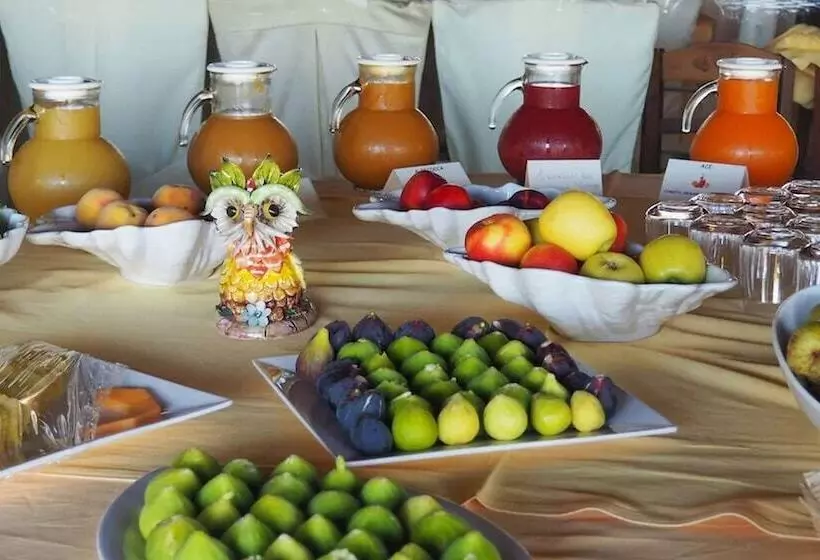 هتل Il Borghetto Beach Club Resort