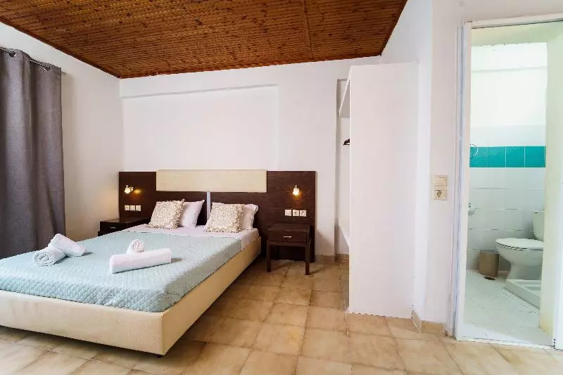 هتل Mayo Rooms
