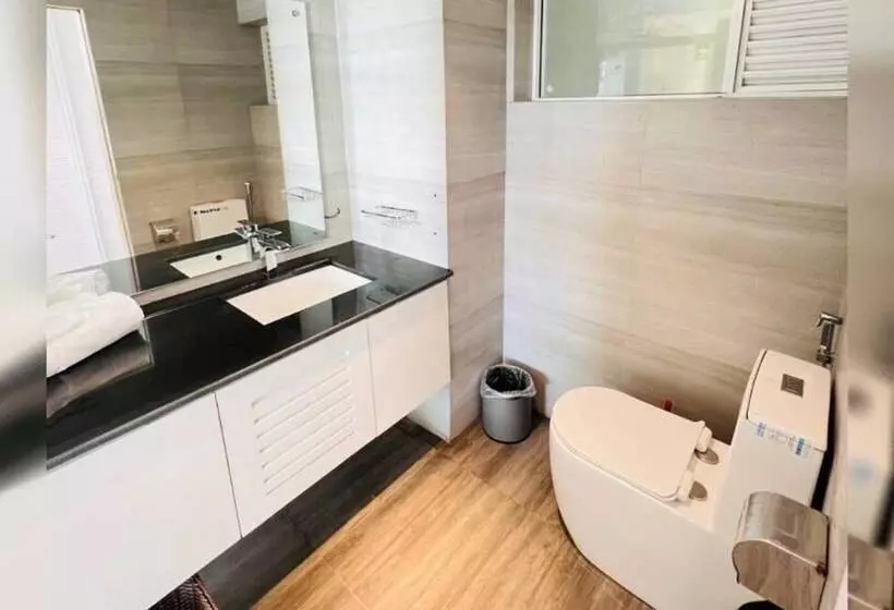 Hotelli Mazarine Surf Suites