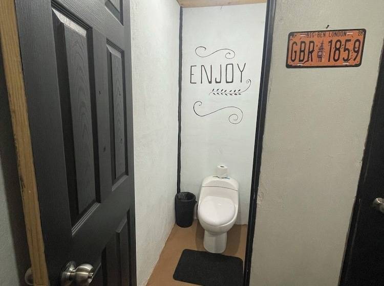 فندق Poas Volcano Rooms