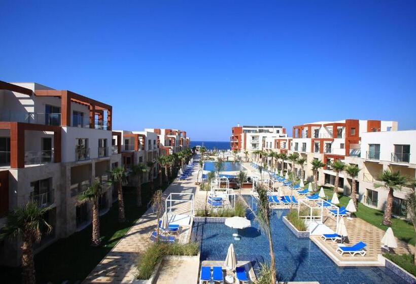 Отель Sundance Suites