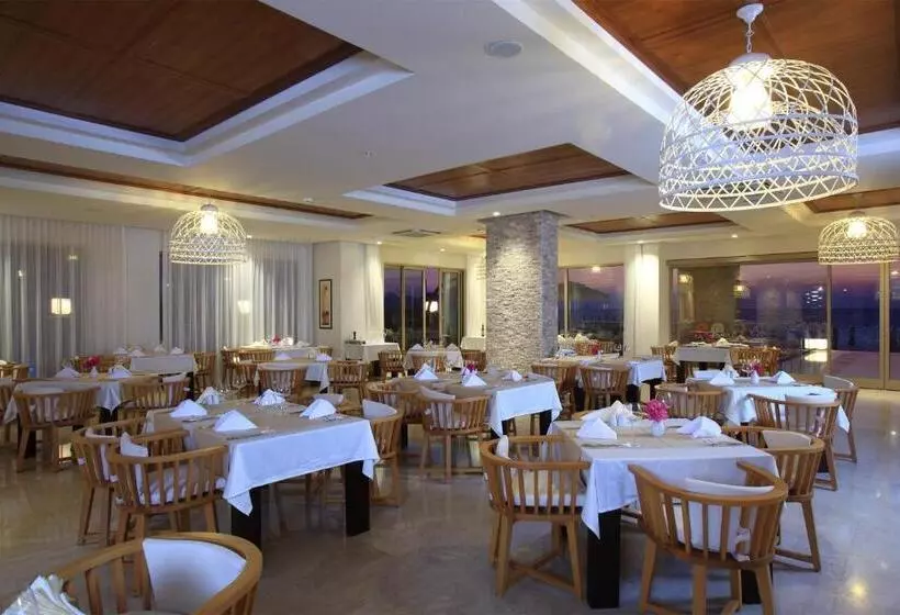 Hotelli Sundance Suites