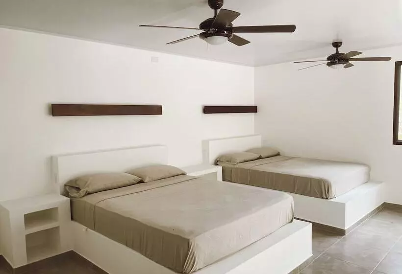 ペンション El Ranchito Surfcamp