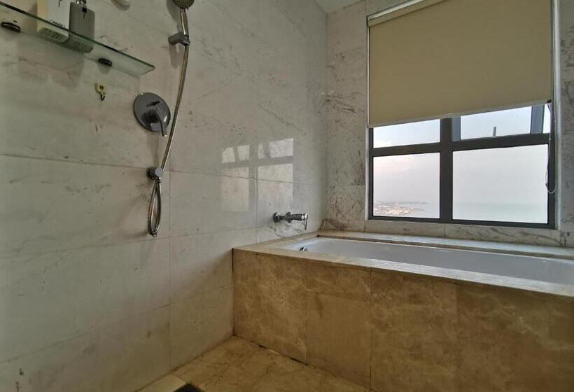 Thermospace Silverscape A 19 01 Melaka City