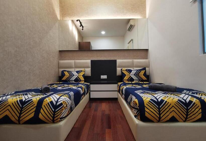 Thermospace Silverscape A 19 01 Melaka City