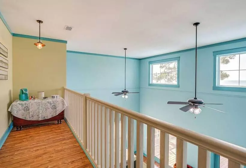Beachfront St Teresa Home W/ Gulf Coast Views!