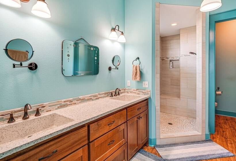 Beachfront St Teresa Home W/ Gulf Coast Views!