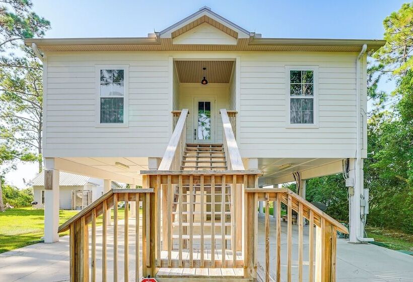 Beachfront St Teresa Home W/ Gulf Coast Views!