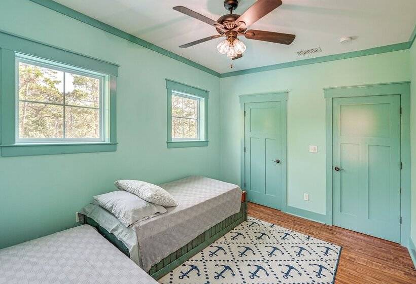 Beachfront St Teresa Home W/ Gulf Coast Views!