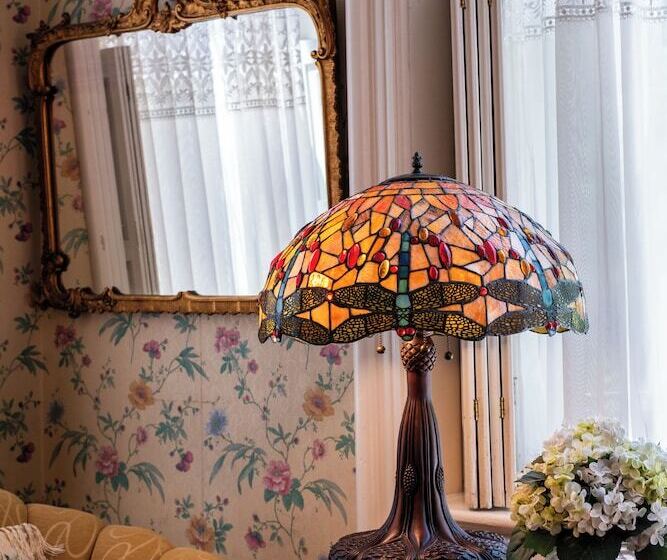 Central Park Bed & Breakfast