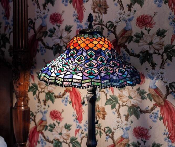 Central Park Bed & Breakfast