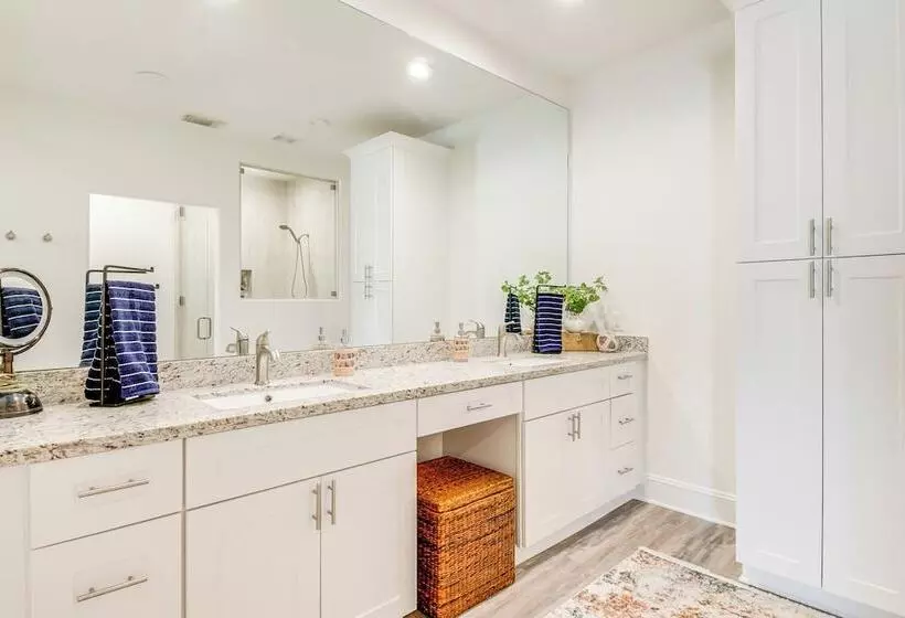 Conroe Lake House: Luxe Pool, Private Dock & Games