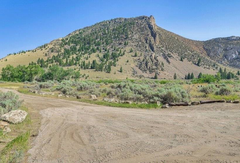 Cozy Melrose Cabin W/ Fire Pit: Walk To River!